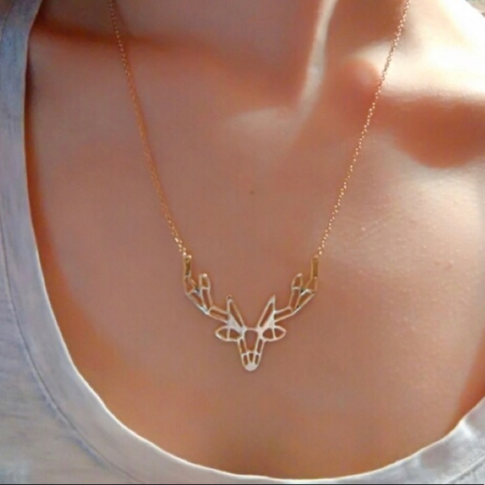 Deer Necklace - Picture 2 of 7